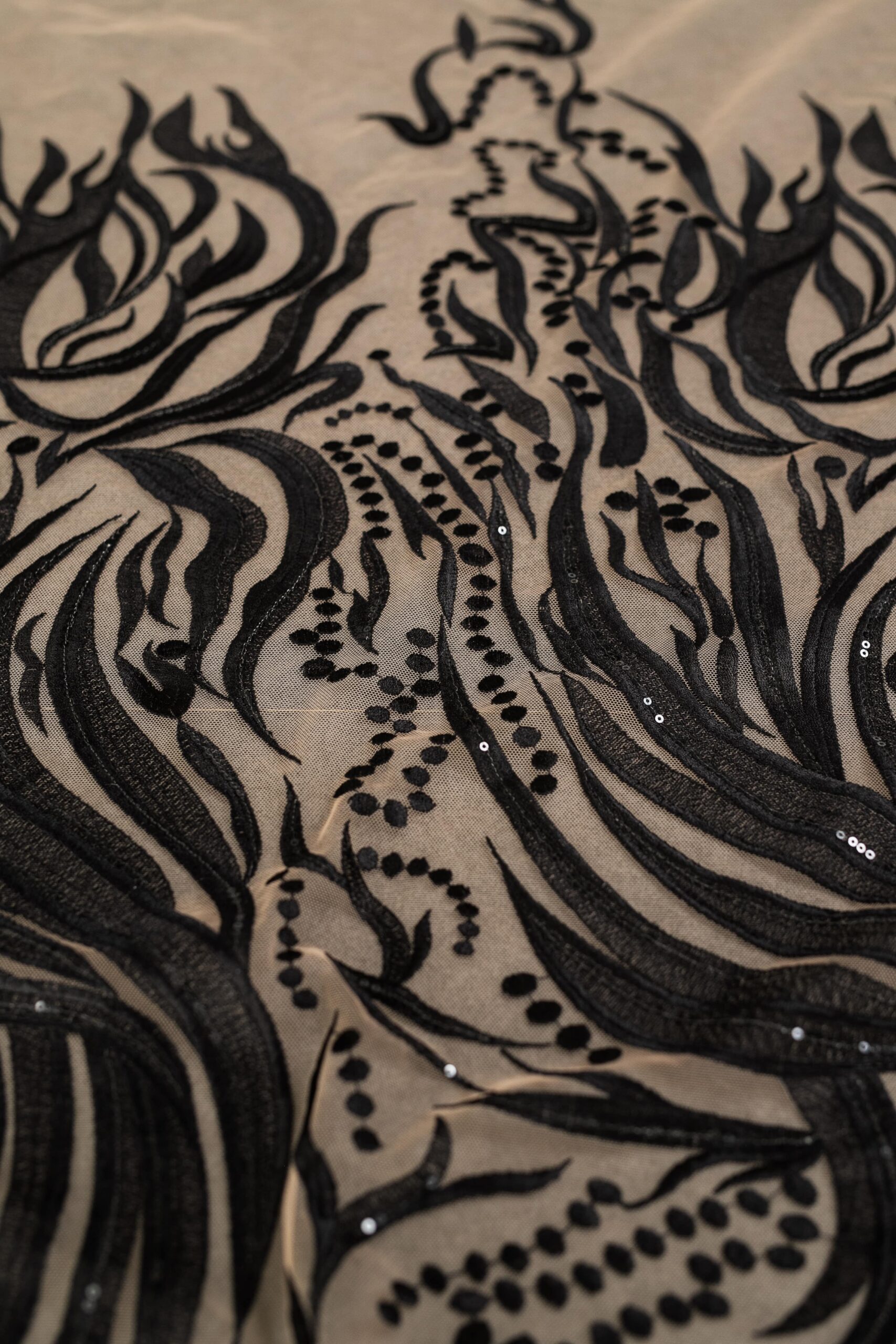 WD0101S-06 black, tulle coffee