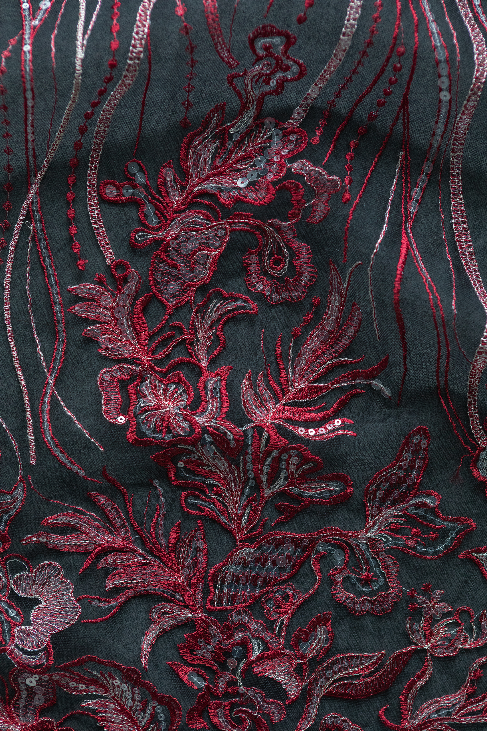 WD11-221S Bordo 5256, tulle black